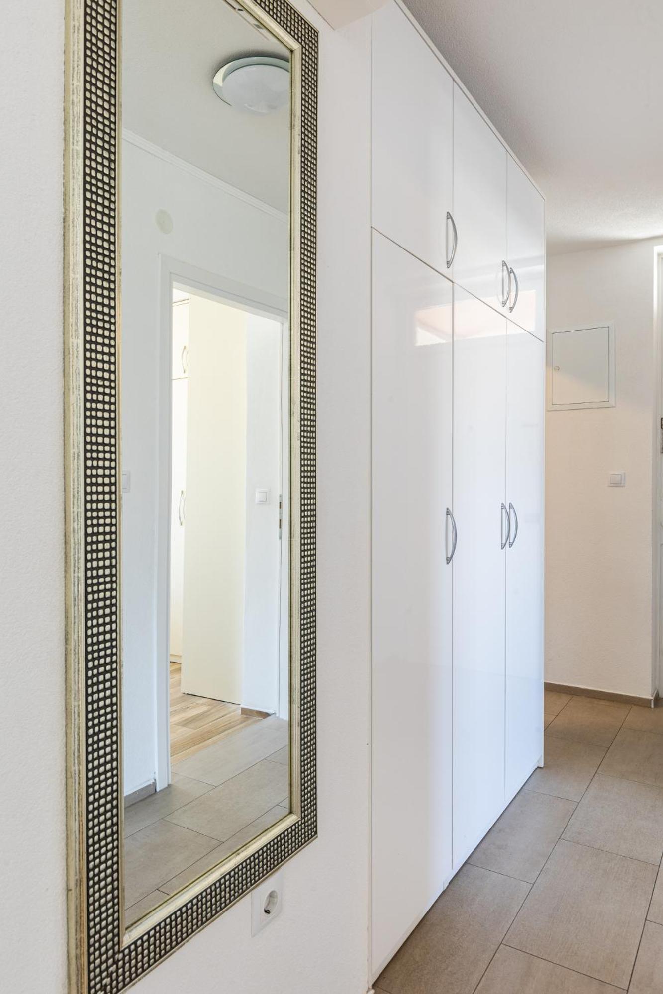 Apartment Marina Lapad - 2 Bedroom By The Sea Dubrovnik